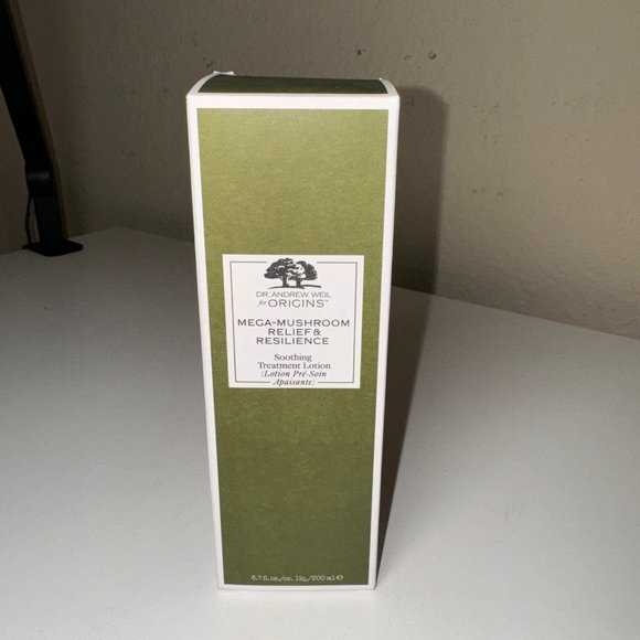 Origins Mega Mushroom Relief & Resilience Soothing Treatment Lotion 6.7 oz/200ml - Picture 1 of 10